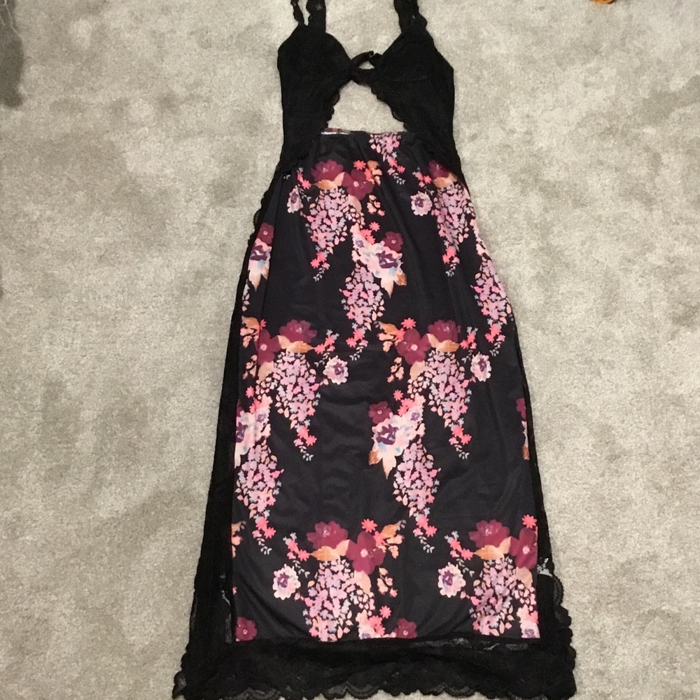 Source Unknown Black Chemise with Pink and Purple Floral Print